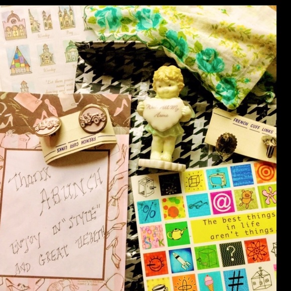 SWEET Print🐋🐦🐧Handkerchief ....Vintage Bundle - Picture 4 of 16